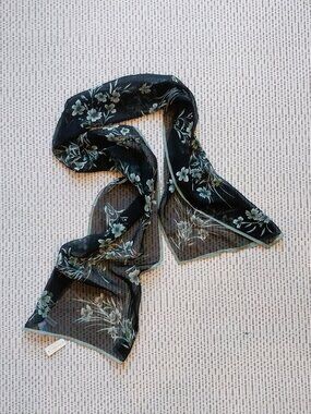 100% Silk Scarf Black Green Oblong 11x53 Lightweight Luxury by Casual Corner